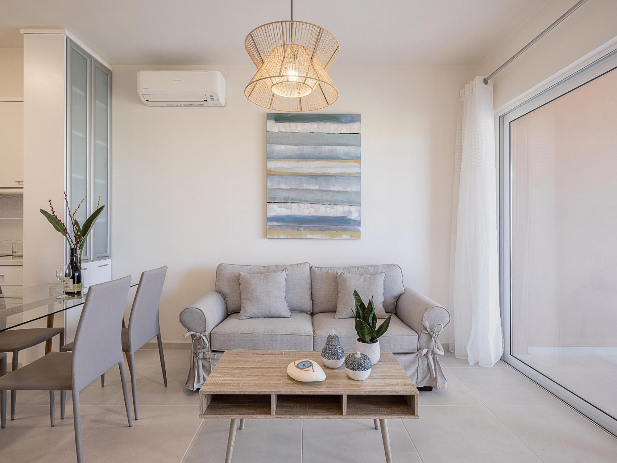 Resitour - Aphrodite Beachfront Pirgos Psilonerou エクステリア 写真