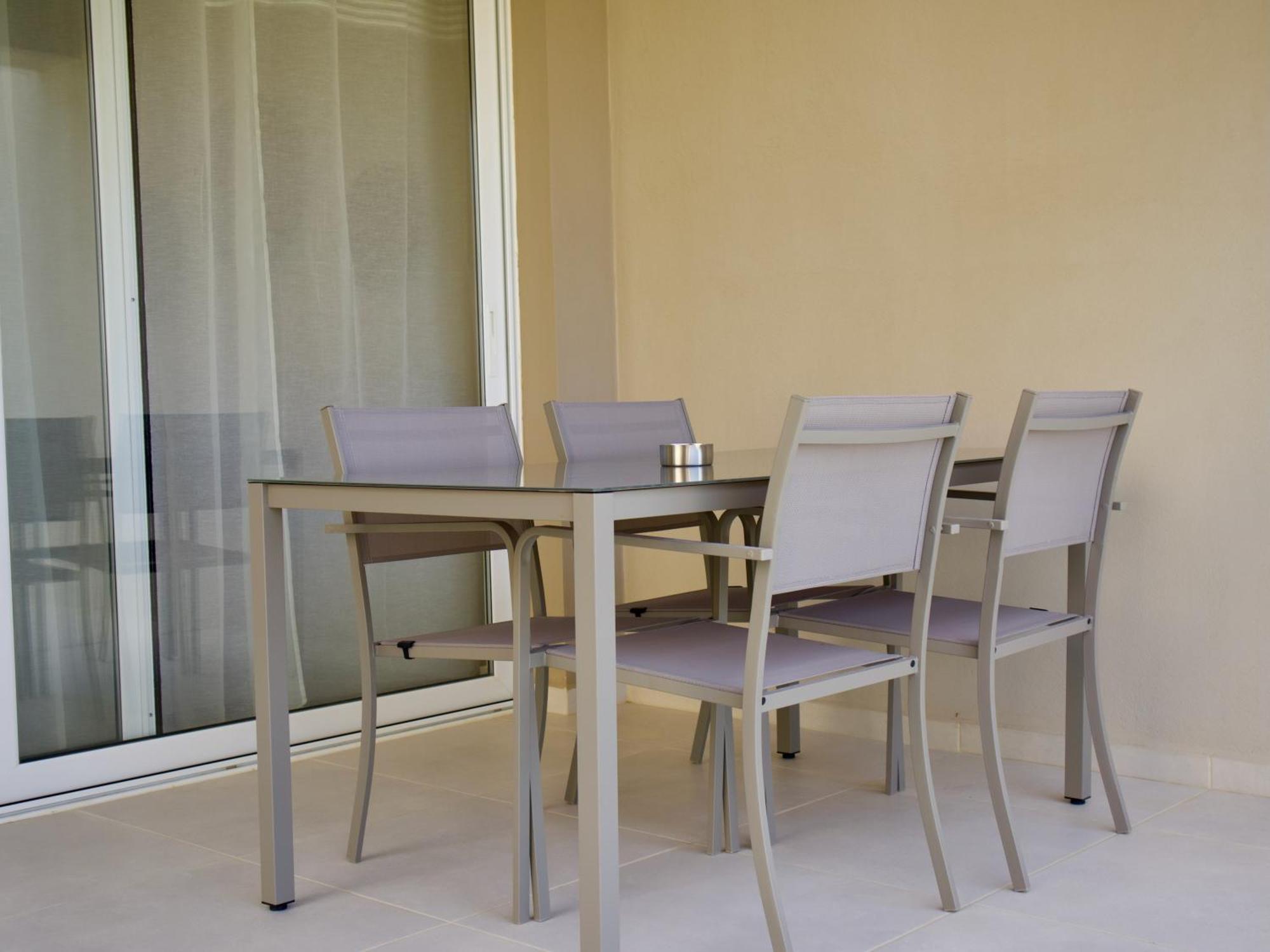 Resitour - Aphrodite Beachfront Pirgos Psilonerou 部屋 写真